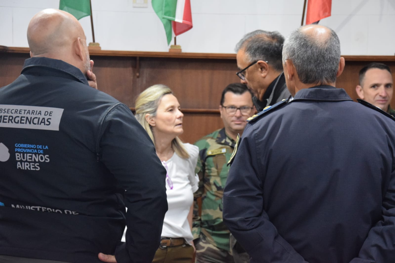 GENTILE RECIBIÓ A AUTORIDADES PROVINCIALES